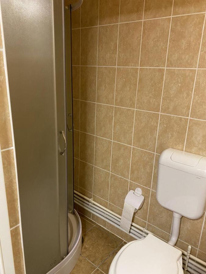Farkaslaki Kulcsoshaz Villa Lupeni  Eksteriør billede