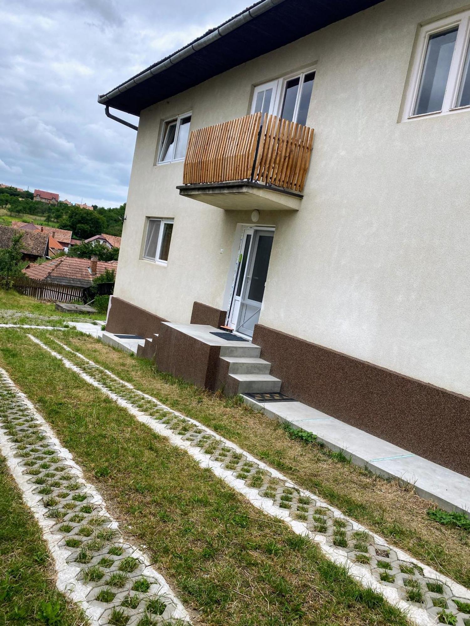 Farkaslaki Kulcsoshaz Villa Lupeni  Eksteriør billede